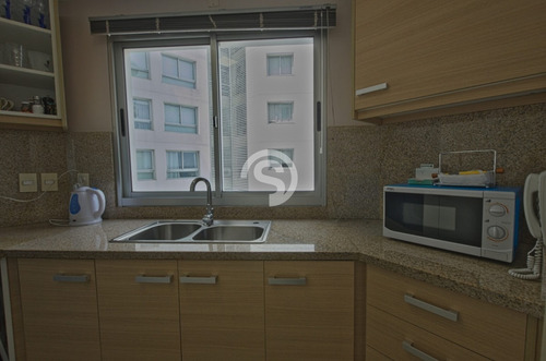 Apartamento A La Venta En Ocean Drive, 2 Dormitorios- Ref: 3338