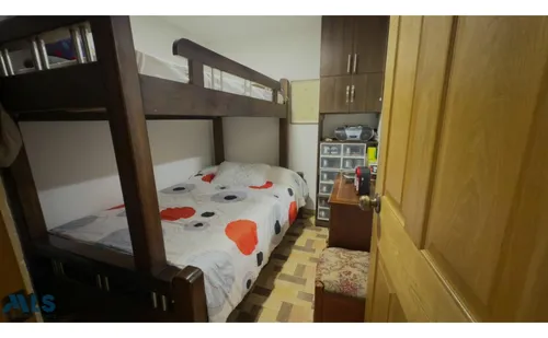 Casa En Tercer Piso Con Terraza En Las Cabañitas(mls#256764)