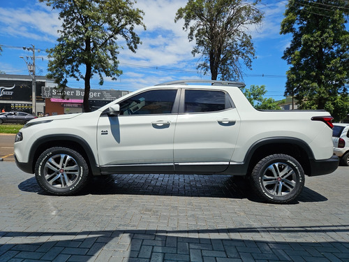 Fiat Toro 2.0 Freedom 4x4 Aut. 4p