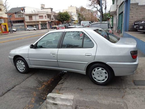 Imagen 10 de 14 de Peugeot 306 1.8 Boreal Aa 2000