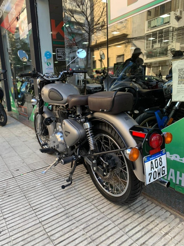 Imagen 3 de 6 de Royal Enfield Classic 500 2018 5600km /kawacolor