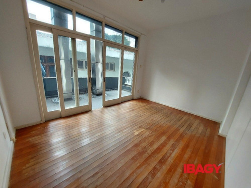 Imagem 10 de 15 de Oportunidade! Casa Em Centro - Florianopolis - L-93839