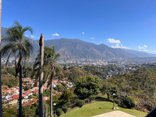 Remodelado Con Una Imponente Vista De Caracas____rahml___24-15512