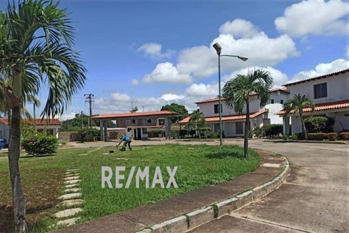 Imagen 14 de 14 de Remax Arena Vende Casa En Conjunto Residencial Villamar Margarita Nueva Esparta - #remaxarena