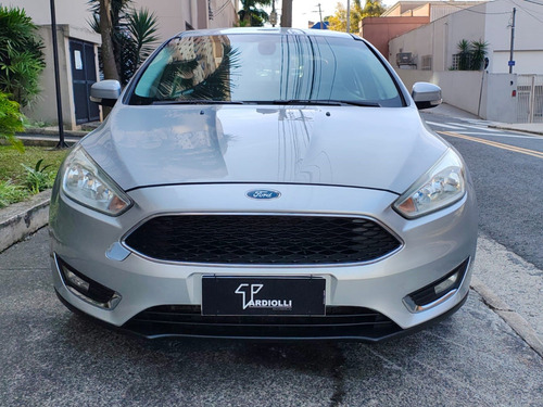 Ford Focus 2.0 SE FASTBACK 16V FLEX 4P POWERSHIFT