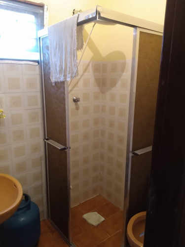 Imagem 3 de 13 de Vendo Apartamento 100 Metros Da Praia