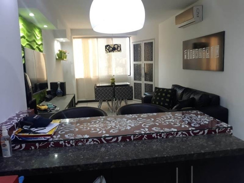 Imagen 4 de 7 de Apartamento En Alquiler.