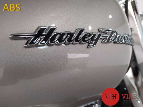Harley-davidson Softail Deluxe Flde