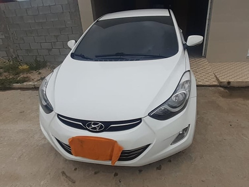 Hyundai Elantra 2013 1.8 16v Gls Aut. 4p