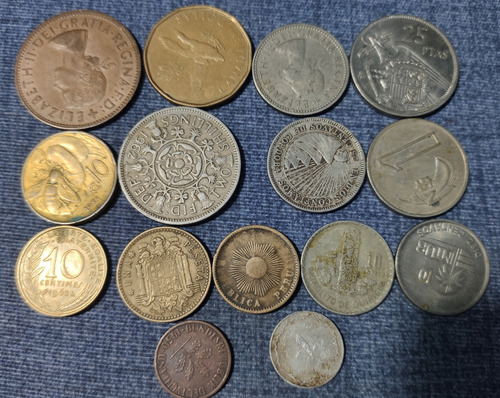 Monedas Extranjeras Lote 14 Piezas Diferentes.