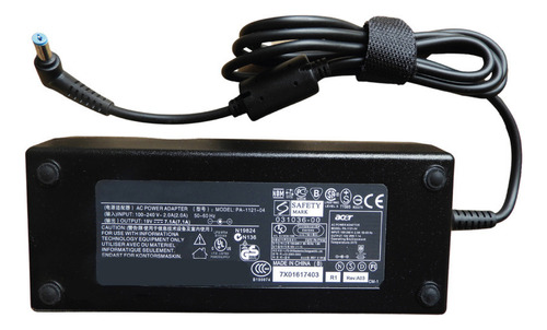 Cargador Genérico Para Laptop Acer 19v 7.1a 135w 5.5*1.7