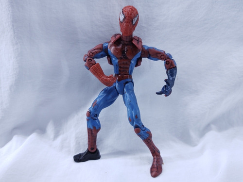 Hombre Araña Muñeco De Acción 2002 Marvel Articulado Usado