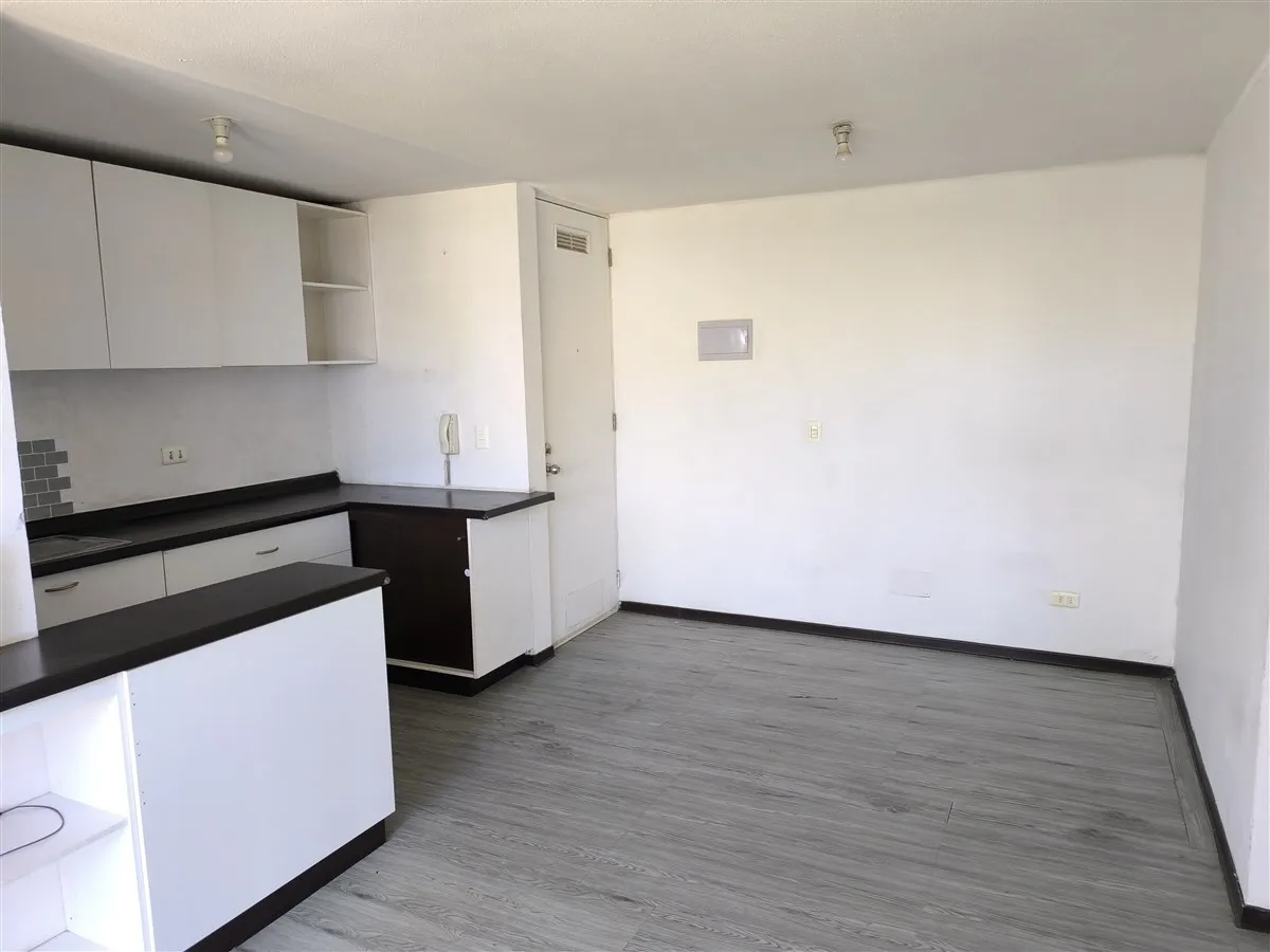 Imagen 5 de 18 de Departamento En Arriendo De 3 Dorm. En San Bernardo