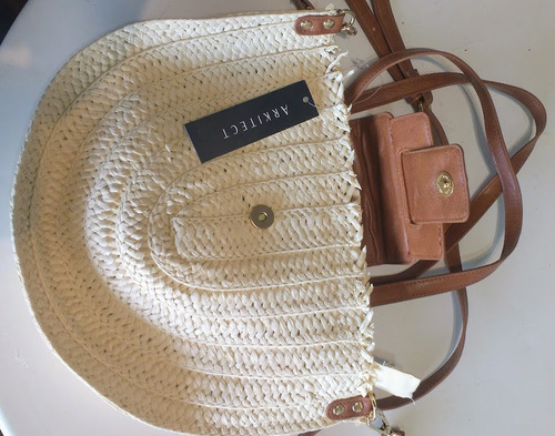 Cartera Arkitect Fibra Con Cuerina. Natural.