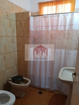 Imagen 12 de 30 de Casa Multifamiliar Virrey Del Pino