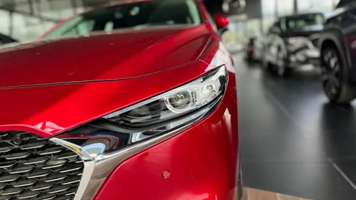 Mazda 3 Touring At Mhev (paño) 2025