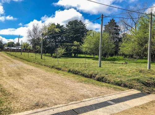 Imagen 9 de 10 de 407 Entre 19 Y 21 . Lotes En Venta Barrio Privado Las Alondras , Villa Elisa.-