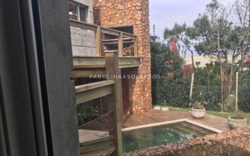 Casa En Venta De 3 Dormitorios La Barra - Ref: 3829