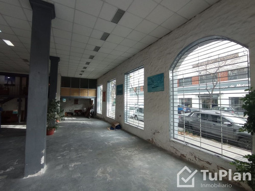 Imagen 5 de 19 de Ref: 2.164 Local Comercial, Zona Aguada.