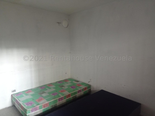 Imagen 7 de 21 de Casa En Venta En Urb. La Soledad, Maracay 22-16118 Jcm