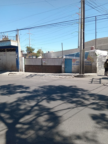 Atn' Inversionistas, Terreno Sobre Av. Principal 1750m2