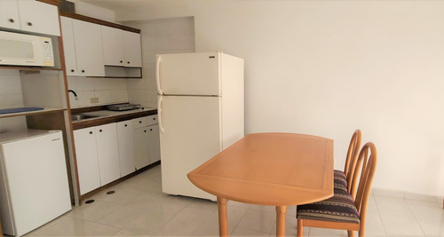 Apartamento De Vacaciones En Isla Margarita A 2 Cuadras De Farmatodo