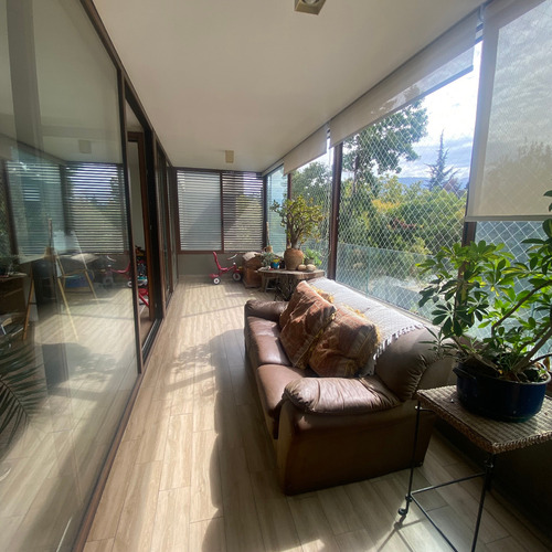 Espectacular Duplex 4 Dorm. A Pasos De Colegios.