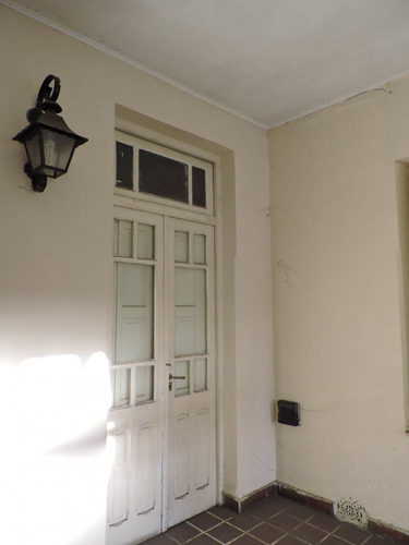 Imagen 12 de 12 de Casa De 3 Ambientes Con Local Y Cochera En Alquiler En José C. Paz. Uso Profesional Y Vivienda
