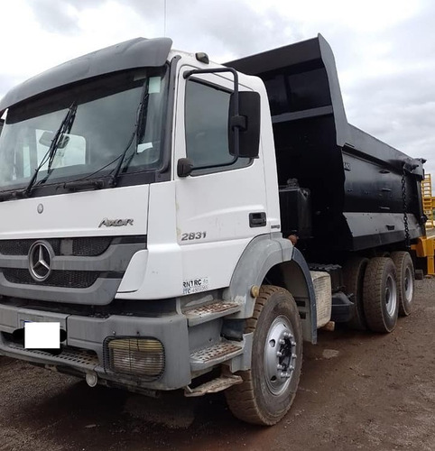 Mercedes Axor 2831 Caçamba 6x4 Ano 2013