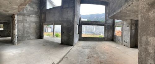 Imagen 14 de 24 de Terreno Con Casa En Obra Gris