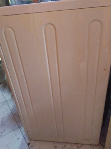 Lavasecarropas Ariston, Modelo Aml 81 Funciona Con Ruido