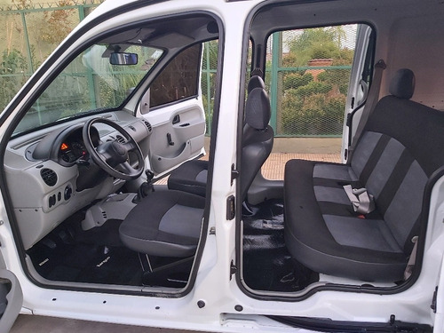 Renault Kangoo 1.6 Furgon Ph3 Confort 5as Lc 2013