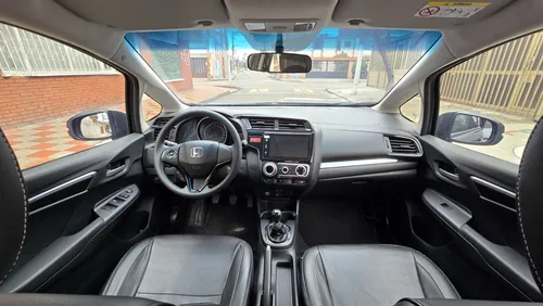 Honda WR-V LX 1.5 MT