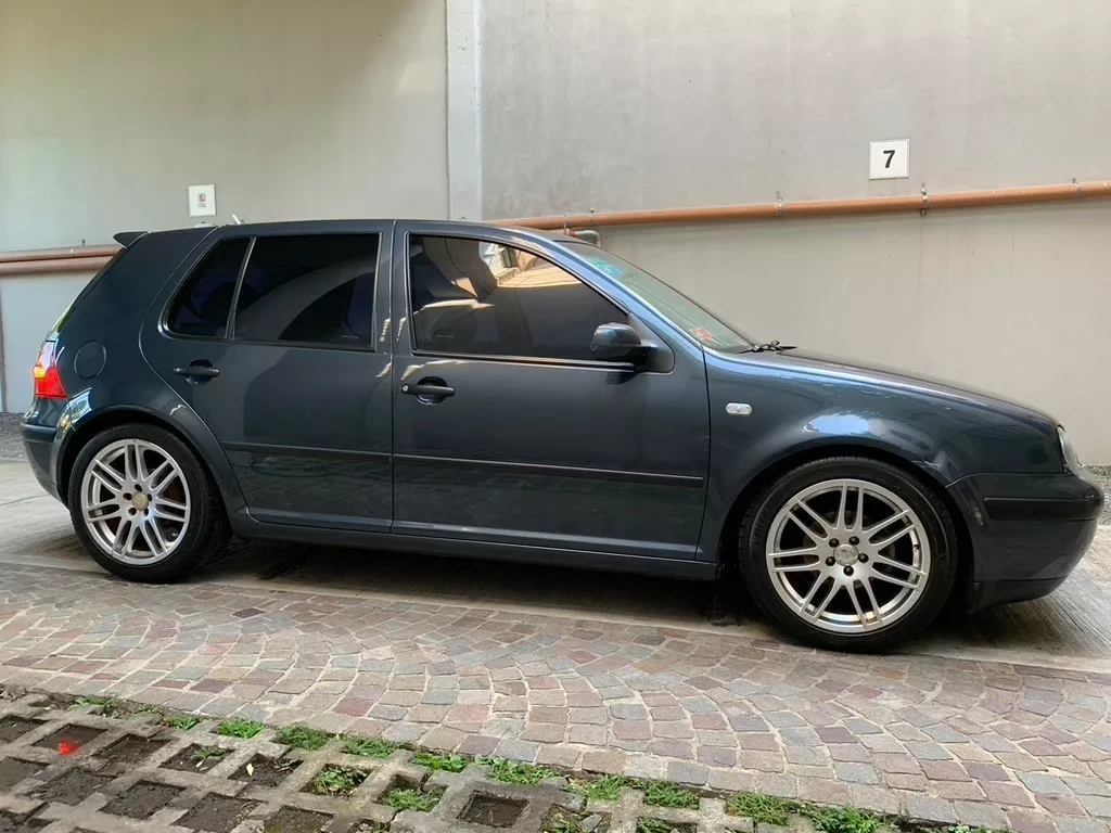 Volkswagen Golf 1.6 Comfortline