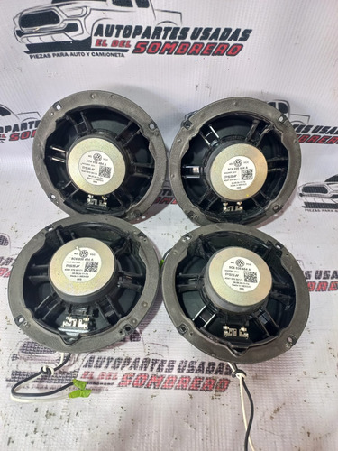 Set 4 Bocinas Originales Vw Jetta A4 2012 C,2008-2015 Negro (Usado)