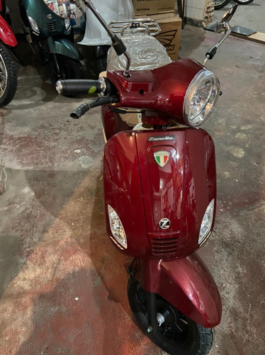 Imagen 10 de 10 de Zanella Exclusive Z3 150 Scooter Strato Tempo Piccola Elite