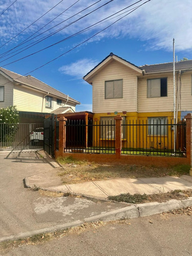 Casa En Conjunto Cerrado El Ombú (4d-3b) - Peñaflor