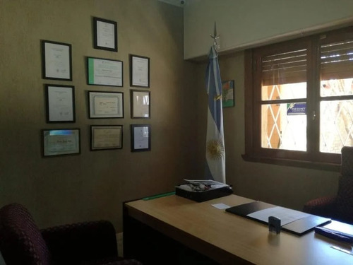 Imagen 7 de 8 de Venta - Ph - Oficinas - Castelar