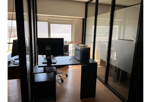 Bodega En Work Center Miraflores