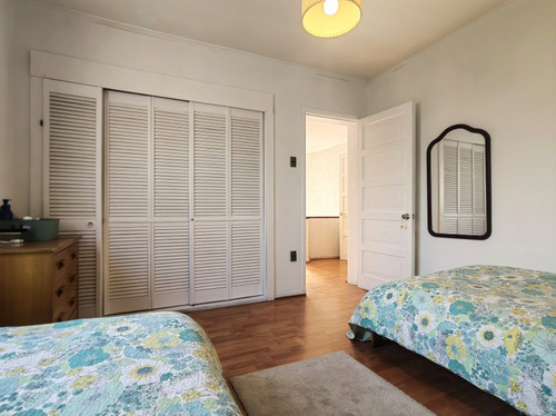 Venta Gran Casa 4d3b3e1b + Dormitorio Int 2d1b + Piscina