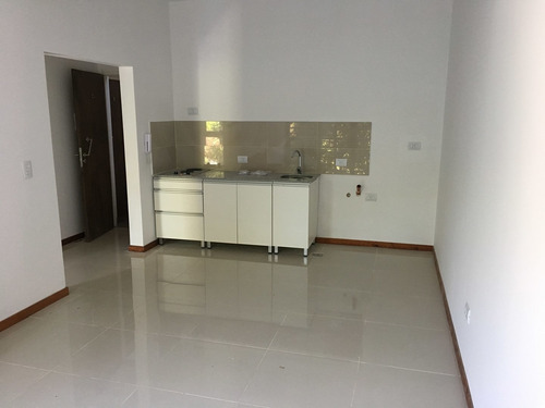 Imagen 6 de 12 de Departamento En Venta Ubicado En Villa Morra, Pilar, G.b.a. Zona Norte