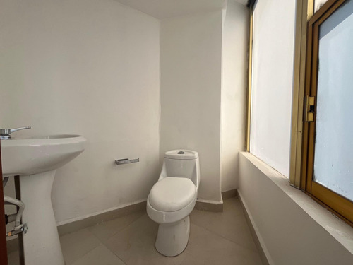 Oficina En Renta - Anzures - 105m2 - Piso 2