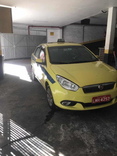 Taxi Fiat Siena 2015 1.4 El Flex 4p