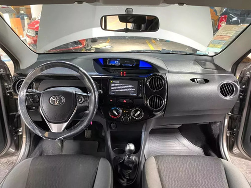 Toyota Etios 1.5 Xls