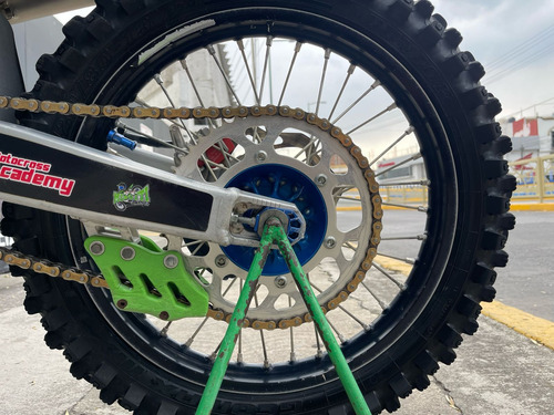 Kawasaki Cross 250f