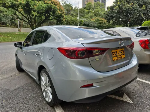 Mazda 3 2.0 Grand Touring At
