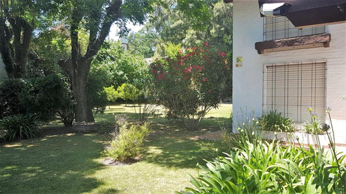 Imagen 7 de 30 de Venta Casa Quinta - Barrio Robles Del Monarca Pilar Pileta Parrilla