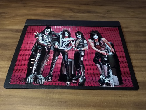 Kiss * Carpeta Recortes Revistas Clippings