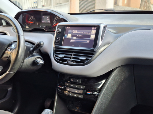 Peugeot 208 1.2 ACTIVE PACK 12V FLEX 4P MANUAL
