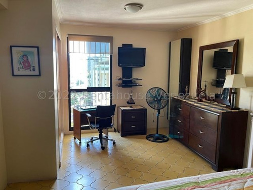 Imagen 13 de 19 de Apartamento En Venta Angelica Guzman Sm Mls #22-19910
